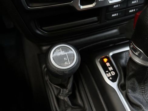 Used 2021 Jeep Wrangler Unlimited Sport image 24