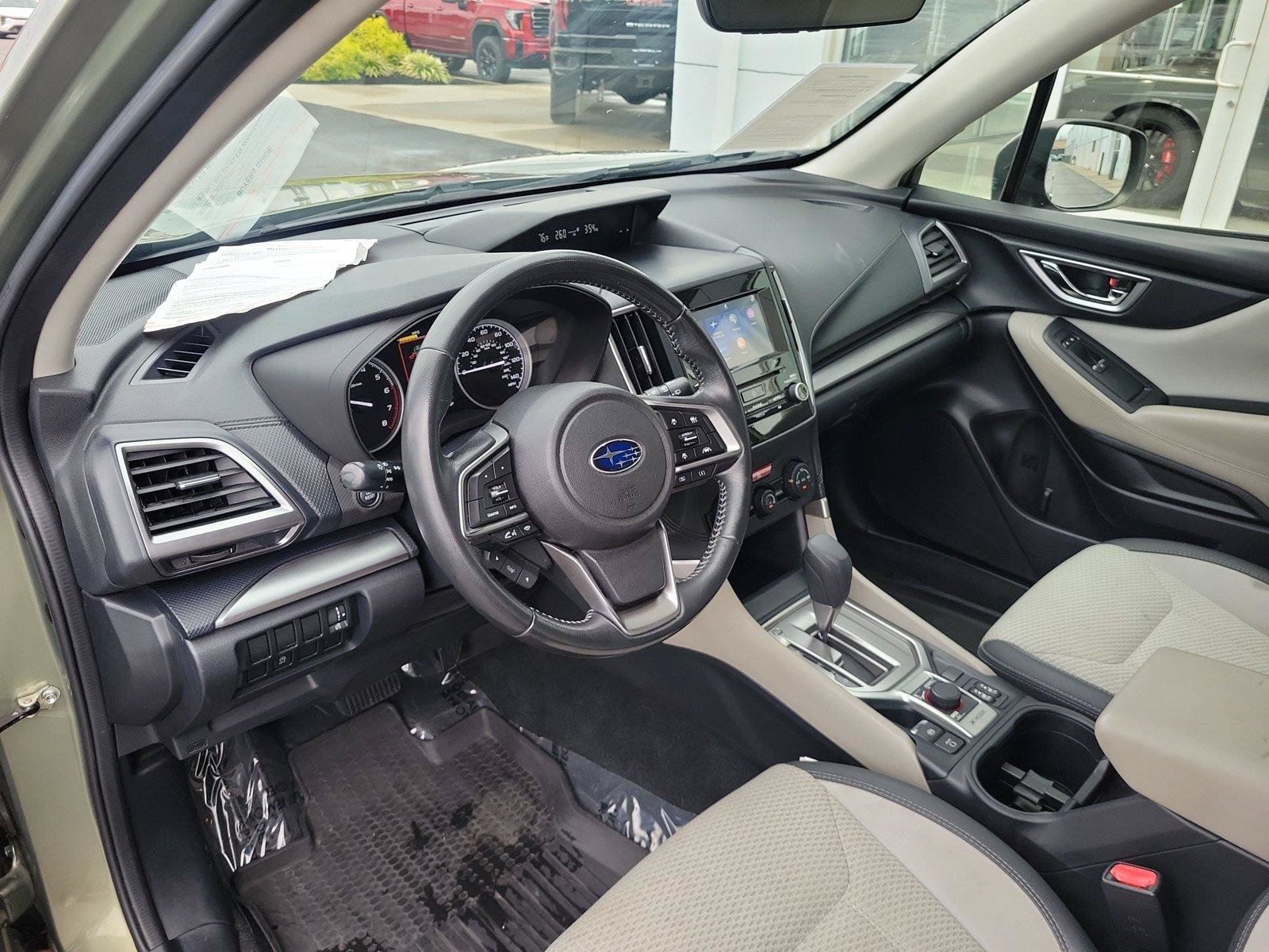 Used 2019 Subaru Forester Premium w/ All-Weather Package AWD/4WD image 17