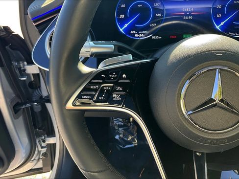 Used 2023 Mercedes-Benz EQS 580 4MATIC Sedan image 23