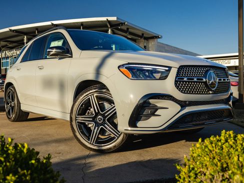 New 2026 Mercedes-Benz GLE 450 4MATIC image 1