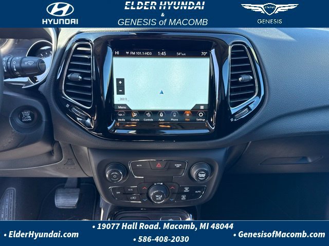 Used 2018 Jeep Compass Limited w/ Navigation Group AWD/4WD image 17