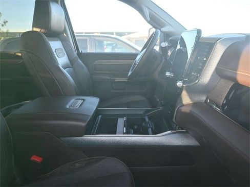 Used 2025 RAM 3500 Longhorn image 19