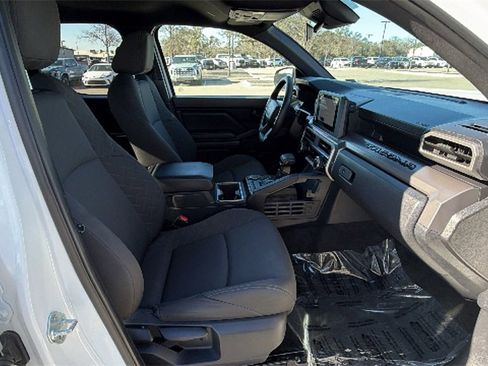 Certified 2024 Toyota Tacoma SR5 image 37