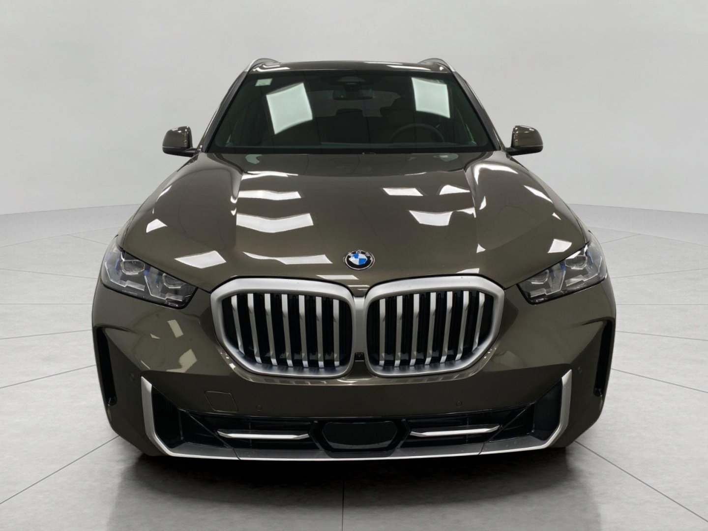 New 2026 BMW X5 xDrive40i w/ Climate Comfort Package AWD/4WD image 13