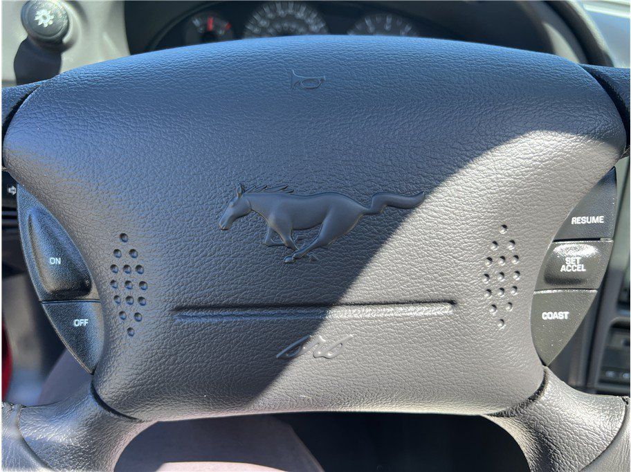 Used 1999 Ford Mustang GT RWD image 28