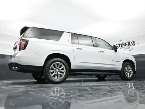 Used 2024 Chevrolet Suburban Premier image 25