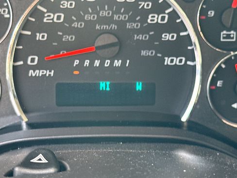Used 2025 GMC Savana 3500 LT w/ LT Preferred Equipment Group RWD image 25