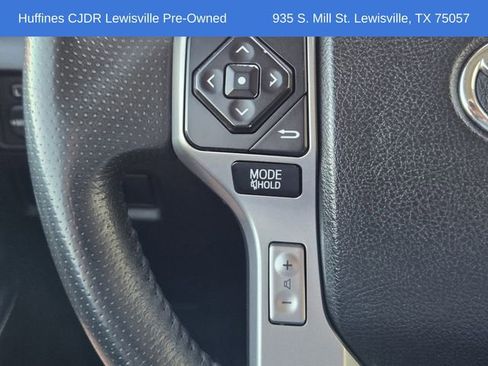 Used 2018 Toyota 4Runner SR5 Premium image 30