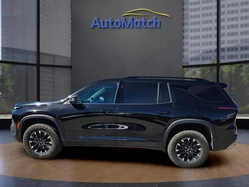 Used 2025 Chevrolet Traverse Z71 w/ Driver Confidence Package AWD/4WD image 6