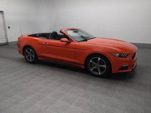 Used 2015 Ford Mustang Convertible w/ Equipment Group 051A RWD image 11