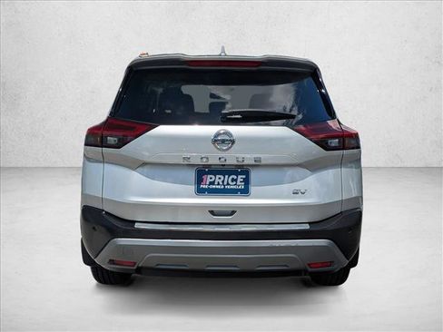 Used 2021 Nissan Rogue SV FWD image 7