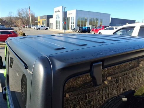 Used 2025 Jeep Wrangler Sport image 11