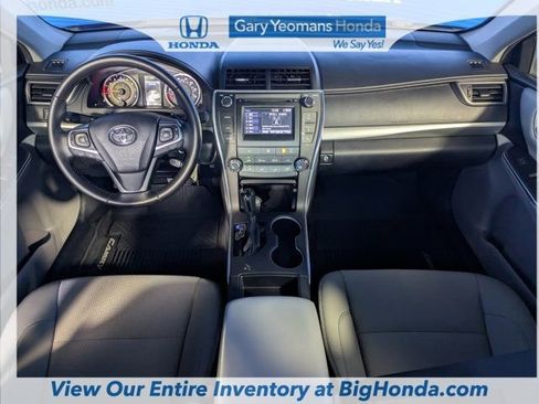 Used 2016 Toyota Camry SE image 13