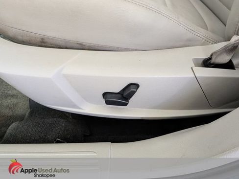 Used 2005 Dodge Magnum R/T AWD/4WD image 16