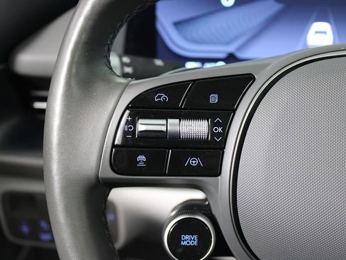 Used 2024 Hyundai Ioniq 6 Limited image 8