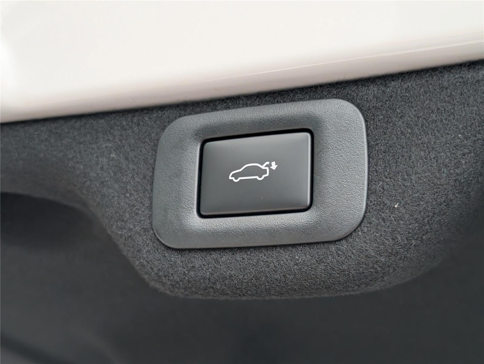 New 2026 Lexus ES 500e w/ Convenience Package AWD/4WD image 10