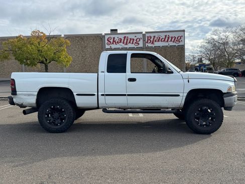 Used 1999 Dodge Ram 2500 Truck 4x4 Quad Cab image 3