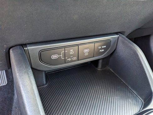 Certified 2025 Kia K4 LXS image 26