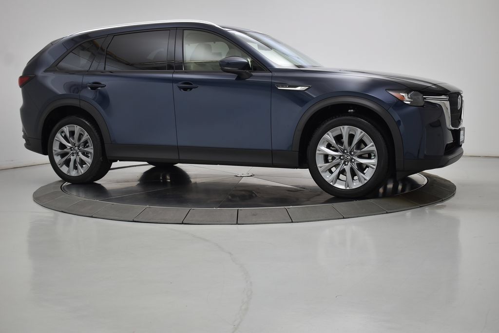 New 2026 MAZDA CX-90 3.3 Turbo w/ Preferred Package AWD/4WD image 11