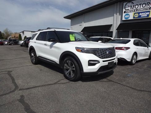 Used 2020 Ford Explorer Platinum AWD/4WD image 7