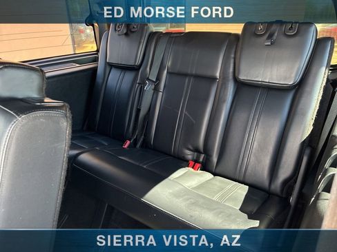 Used 2015 Lincoln Navigator 2WD image 23