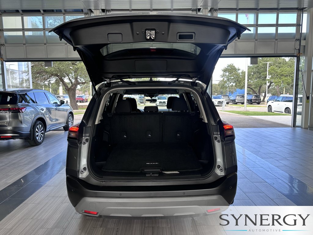 Used 2023 Nissan Rogue S FWD image 24