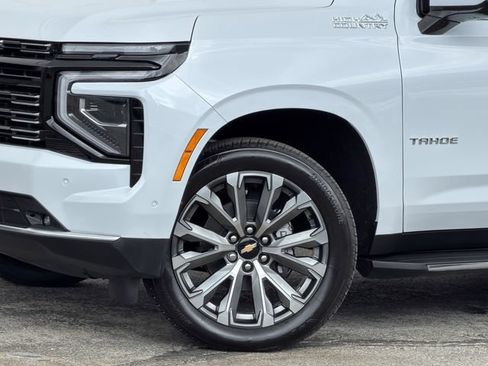 New 2026 Chevrolet Tahoe High Country w/ Sun And Tow Package AWD/4WD image 8