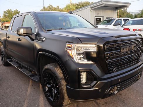 Used 2019 GMC Sierra 1500 SLT w/ SLT Premium Plus Package RWD image 3