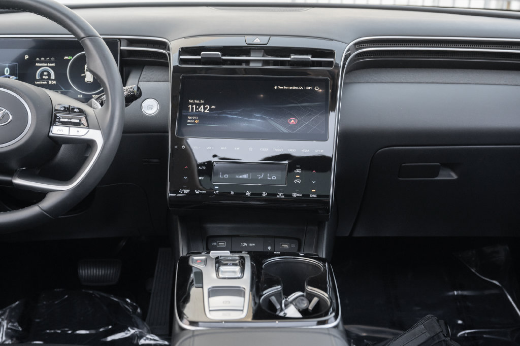 Used 2024 Hyundai Tucson SEL AWD/4WD image 30
