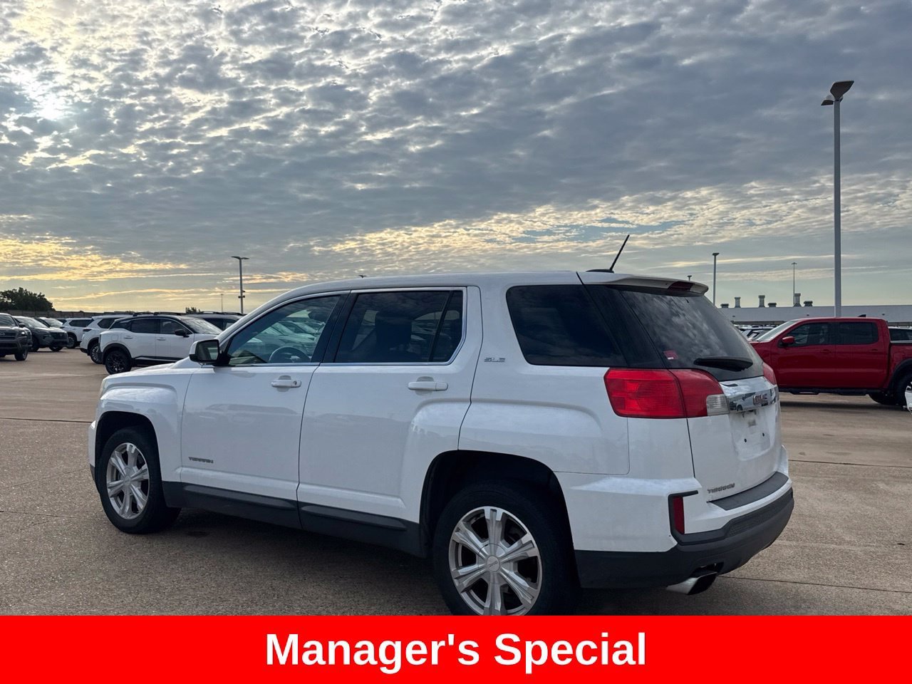 Used 2017 GMC Terrain SLE FWD image 15