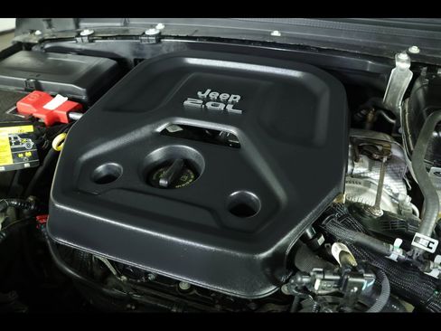 Used 2021 Jeep Wrangler Unlimited Sport image 16