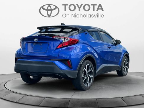 Used 2020 Toyota C-HR XLE FWD image 5