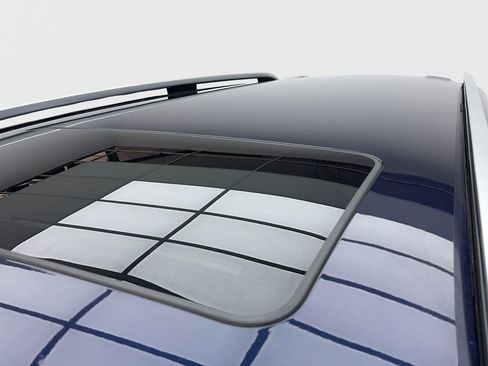 Used 2021 Mercedes-Benz GLS 450 4MATIC image 13