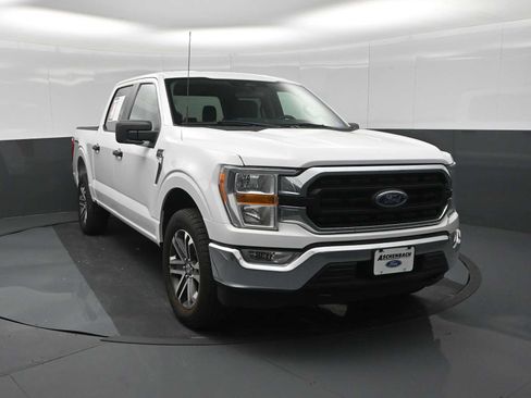 Used 2022 Ford F150 XLT AWD/4WD image 3