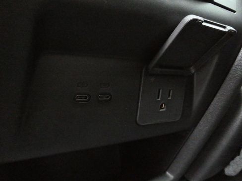 New 2026 Buick Enclave Sport Touring w/ Power Package image 36