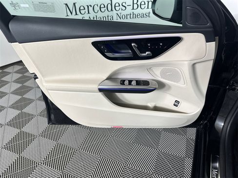 Certified 2023 Mercedes-Benz C 300 4MATIC Sedan image 10