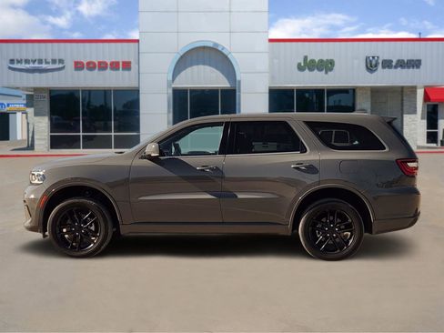 Used 2022 Dodge Durango GT image 3