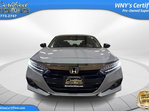 Used 2022 Honda Accord Sport image 2