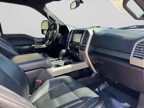 Used 2016 Ford F150 Lariat image 35