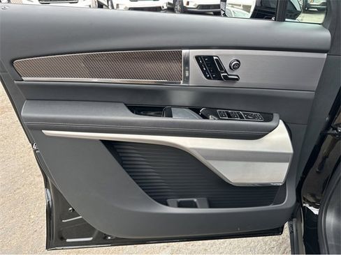 New 2026 Cadillac Vistiq Luxury image 6