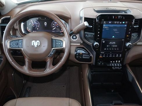 Used 2024 RAM 2500 Limited w/ Towing Technology Group AWD/4WD image 26
