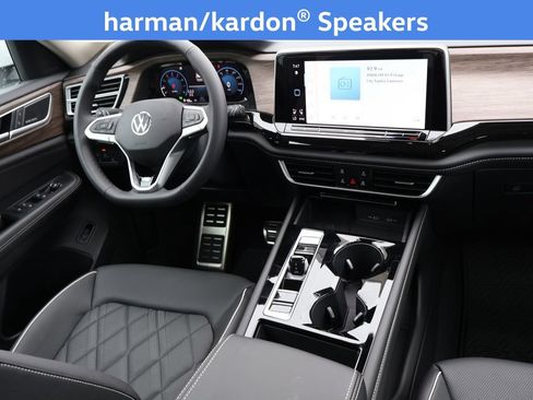 New 2026 Volkswagen Atlas SEL Premium R-Line AWD/4WD image 4