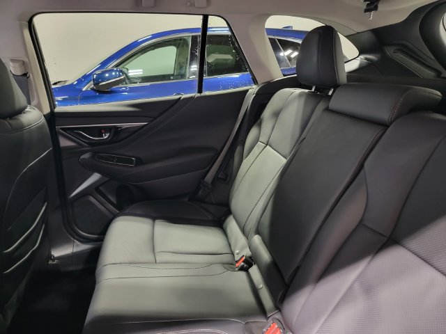 Used 2024 Subaru Outback Limited AWD/4WD image 13