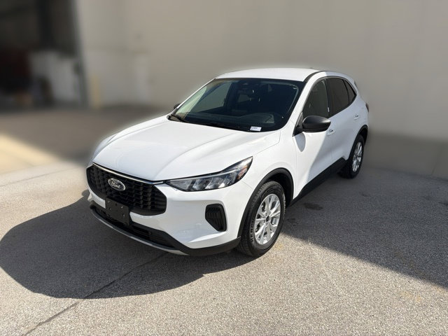 Certified 2023 Ford Escape Active AWD/4WD image 12