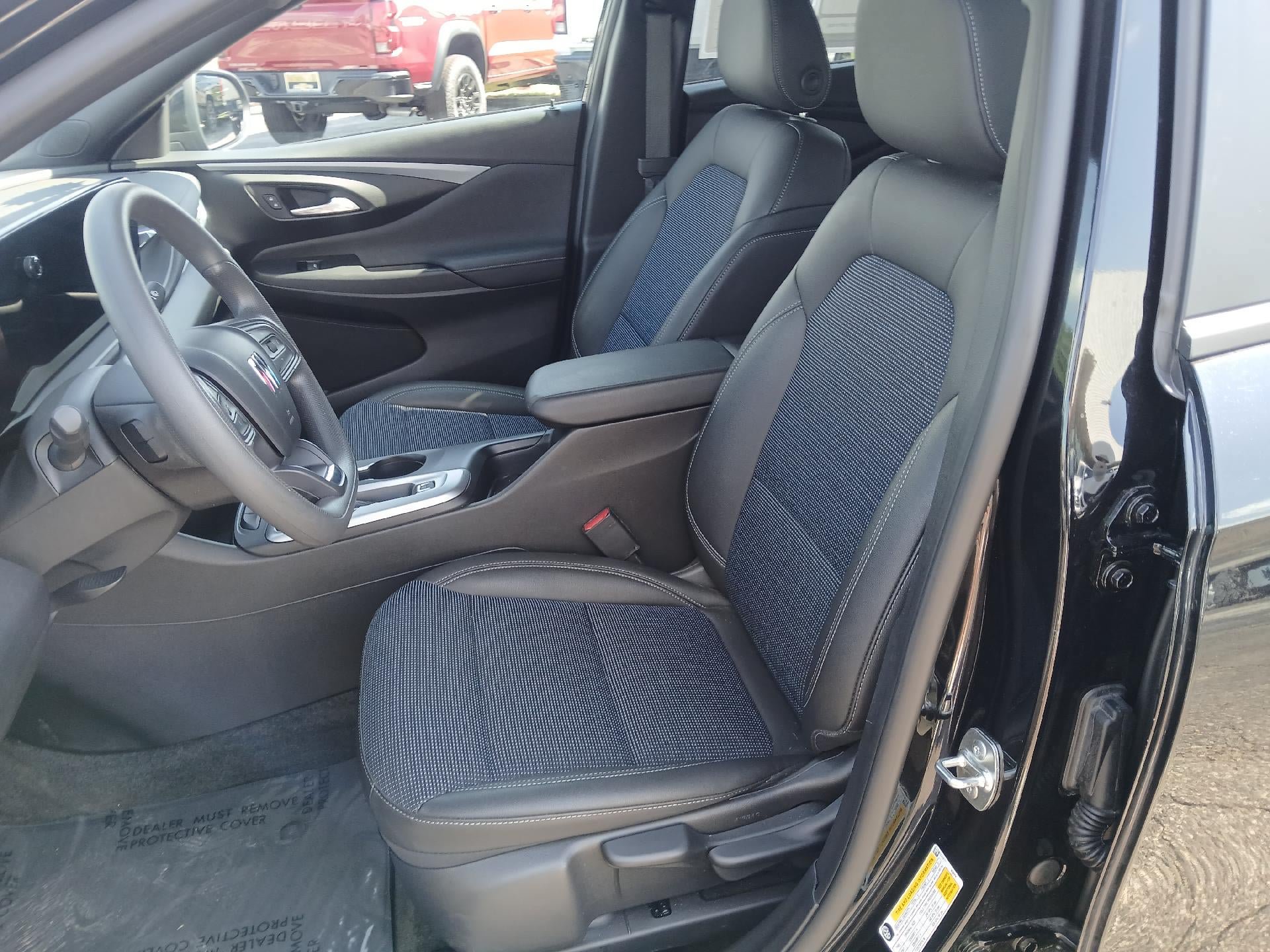 Used 2026 Buick Envista Preferred FWD image 12