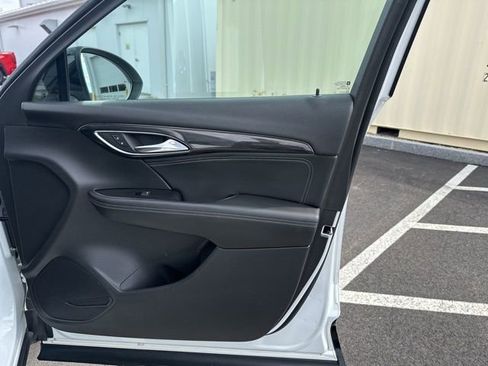 Used 2021 Buick Envision Essence w/ Sport Touring Package image 11