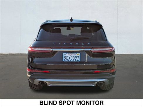 Used 2022 Lincoln Corsair Standard image 4