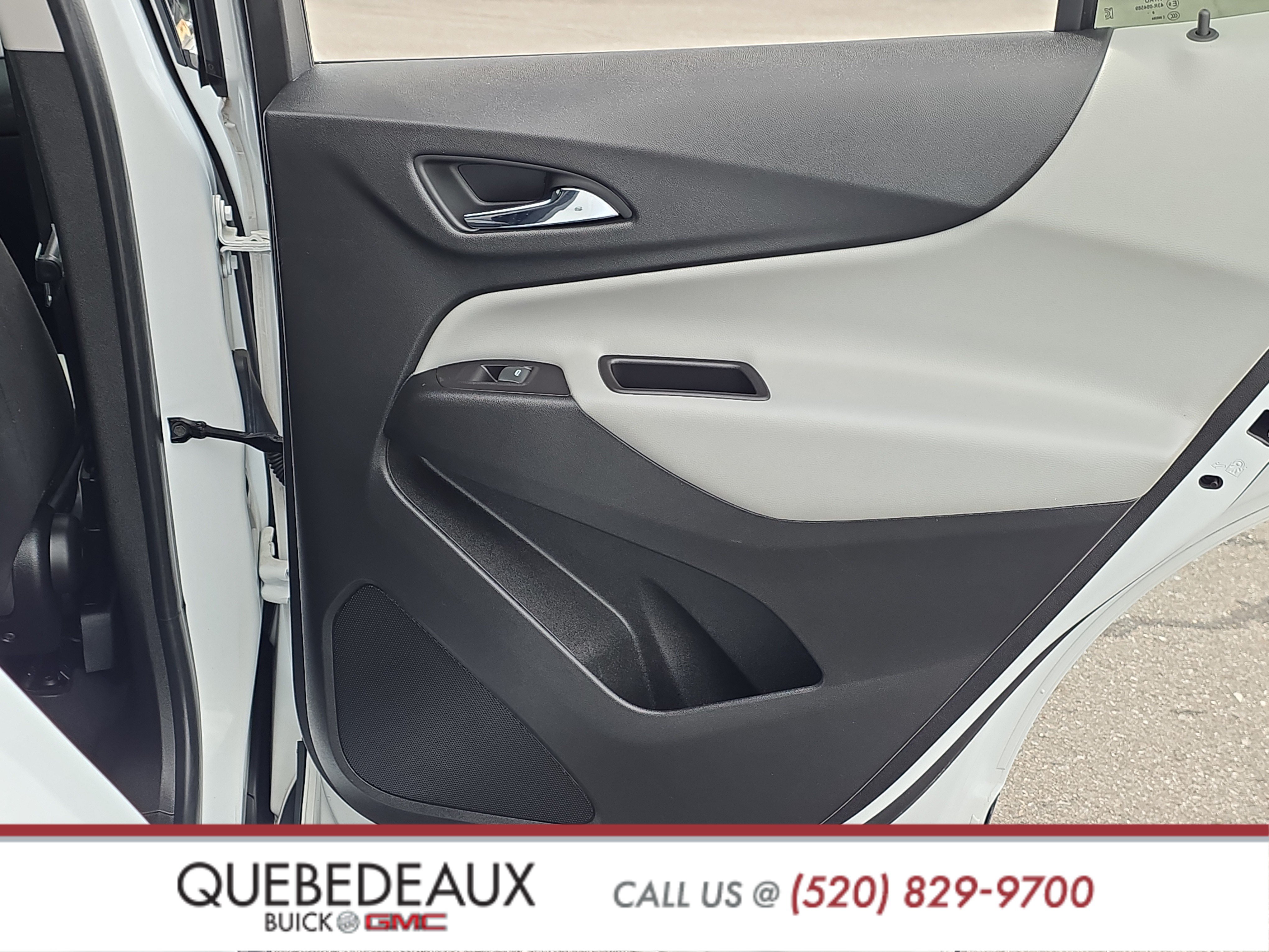 Used 2019 Chevrolet Equinox LT FWD image 23
