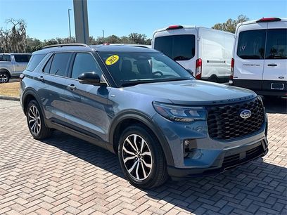 Used 2025 Ford Explorer ST-Line
