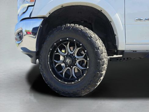 Used 2022 RAM 2500 Laramie AWD/4WD image 38